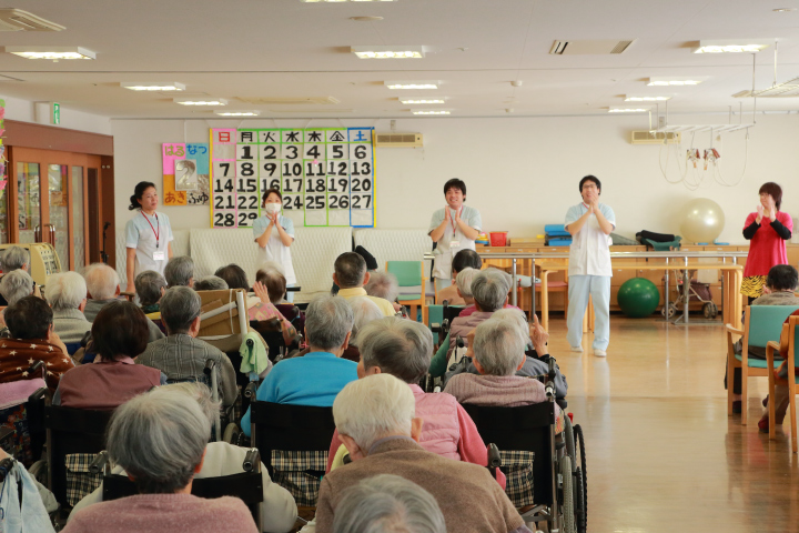 医療法人六寿会 介護老人保健施設第2六寿苑の正職員 介護職 介護老人保健施設の求人情報イメージ2