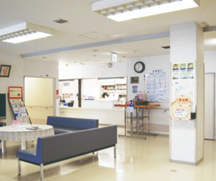 医療法人社団鵬友会 新中川病院のパート・アルバイト 看護助手 病院 整形外科 一般内科 皮膚科 精神科・心療内科の求人情報イメージ2