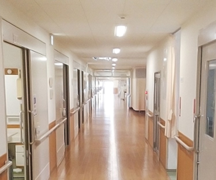医療法人社団鵬友会 新中川病院の正職員 看護助手 病院 整形外科 一般内科 皮膚科 精神科・心療内科の求人情報イメージ3