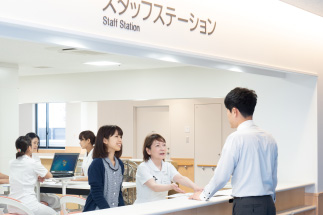 社会医療法人名古屋記念財団 新生会第一病院の正職員 看護助手 病院 整形外科 一般外科 一般内科 リウマチ科 精神科・心療内科 その他の診療科目の求人情報イメージ2