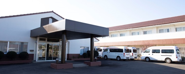 医療法人東湖会 介護老人保健施設フロンティア鉾田春の場所の正職員 介護職 介護老人保健施設の求人情報イメージ1